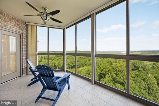 19355 CYPRESS RIDGE TERRACE 1017 - Photo 1