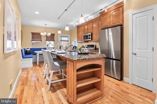 2912 DILLON STREET - Photo 1
