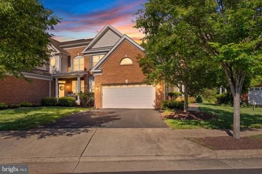 5705 WHEELWRIGHT WAY - Photo 1
