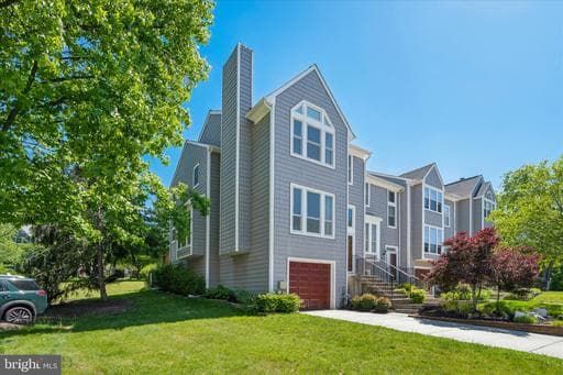 7808 OLD HOLLOW LANE - Photo 1