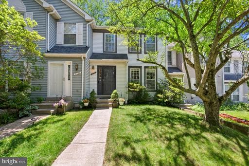 4731 LEYDEN WAY - Photo 1