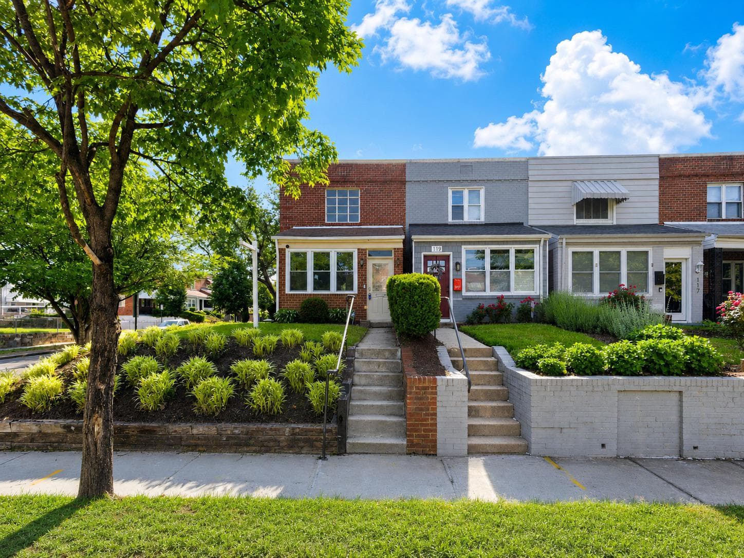 121 33RD STREET - Photo 1