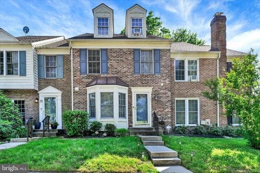 22 GREENSHIRE LANE - Photo 1