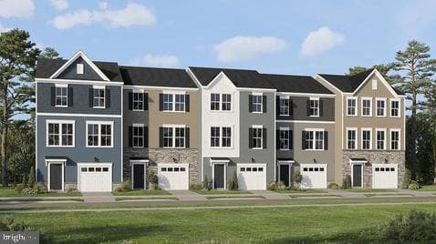 102 AURORA COURT - Photo 1