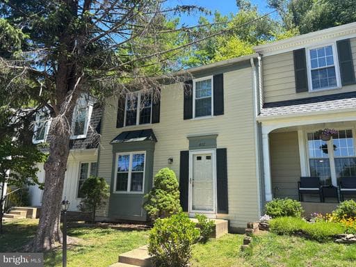 6117 MARTINS LANDING COURT - Photo 1