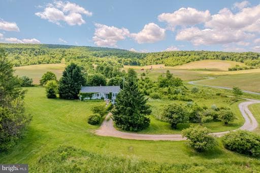35339 APPALACHIAN TRAIL ROAD - Photo 1