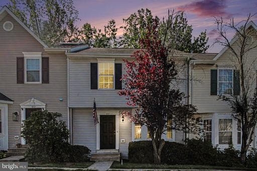 404 Kings Crest Dr, Stafford, VA 22554-4799, United States - Photo 1