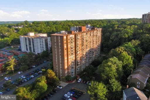 2059 Huntington Ave, Alexandria, VA 22303-1602, United States