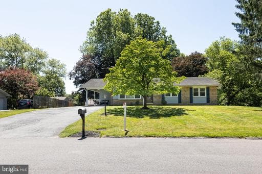 9917 WINDFLOWER DRIVE - Photo 1