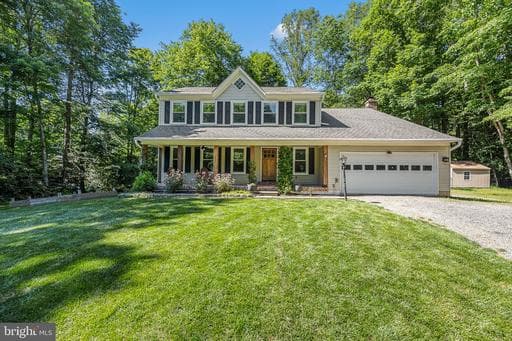 6153 RIVER FOREST DRIVE - Photo 1