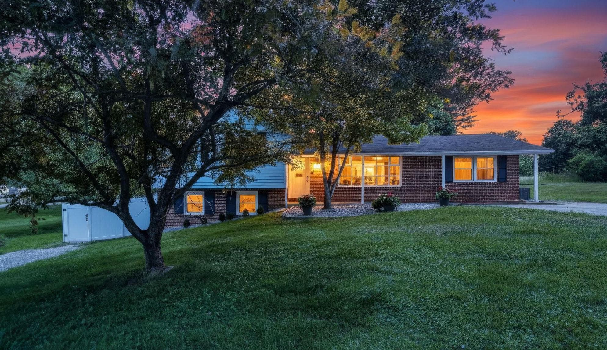 119 Schoolhouse Rd, Sykesville, MD 21784-7132, United States - Photo 1