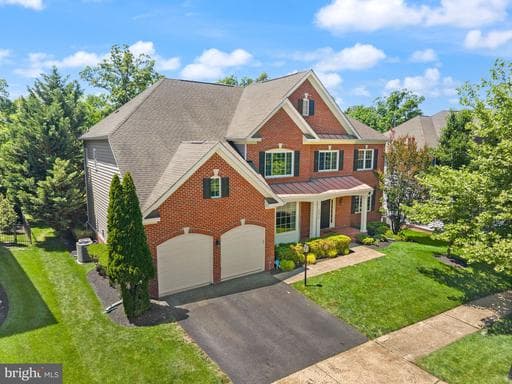 43916 RIVERPOINT DRIVE - Photo 1