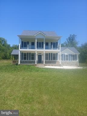 5201 CAROLYNS WAY - Photo 1