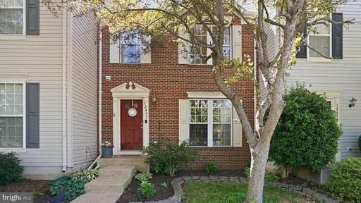 12452 Hadrians Ct, Bristow, VA 20136-3055, United States - Photo 1