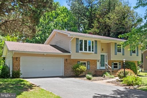 21404 WILLIAMS DRIVE - Photo 1