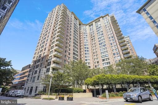 851 N GLEBE ROAD 1003