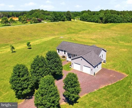 16111 TRIGGER LANE - Photo 1