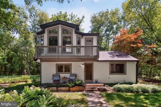 1530 MURPHY LANE