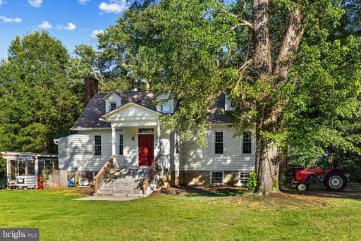 2349 Skinkers Neck Rd, Rappahannock Academy, VA 22538, United States - Photo 1