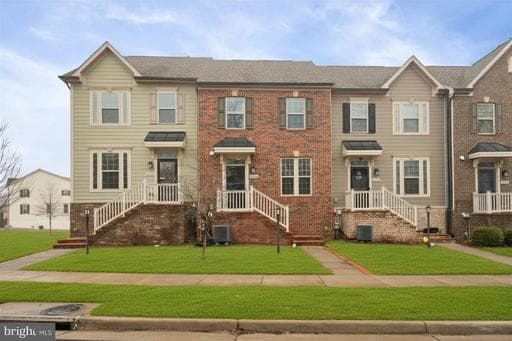 18058 RED CEDAR ROAD - Photo 1