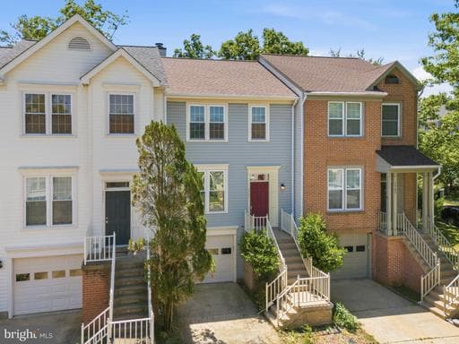 7764 BLACK HORSE COURT