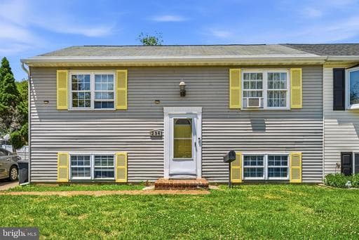 236 INLET DRIVE - Photo 1