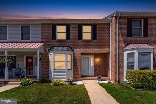 7640 WANKOMA DRIVE - Photo 1