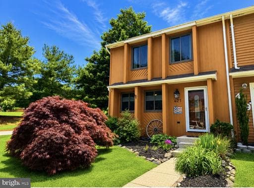 421 PEACH COURT - Photo 1