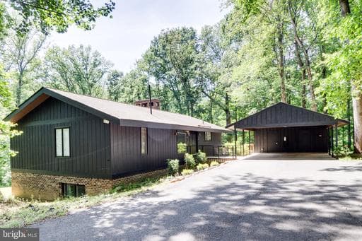 10236 LAWYERS ROAD - Photo 1