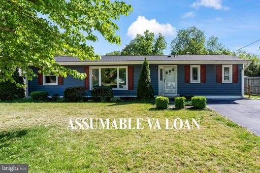 8005 WOODHOLME CIRCLE