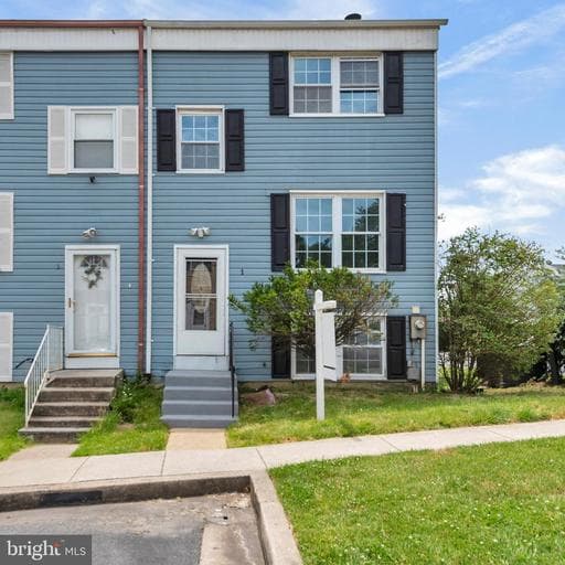 1 BOHN COURT - Photo 1