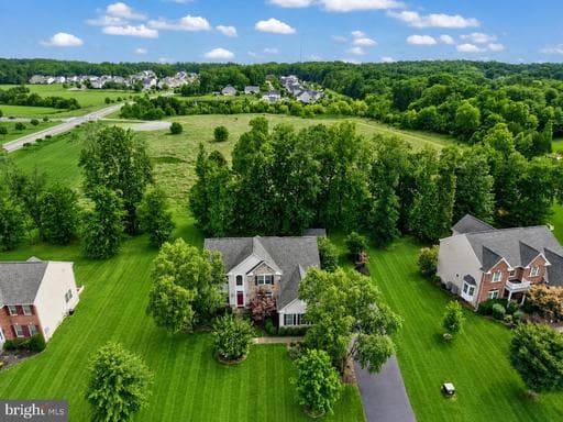4954 PEBBLE RUN ROAD - Photo 1