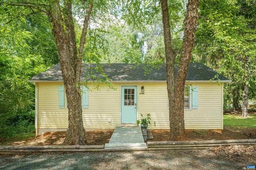 4506 OLD THREE NOTCHED RD,CROZET,VA,22932,ALBEMARLE