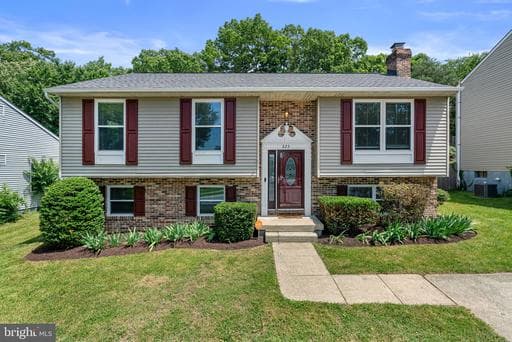 623 SANDY RIDGE DRIVE - Photo 1