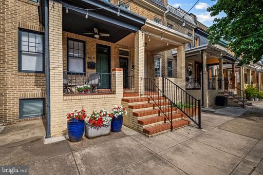 609 GRUNDY STREET