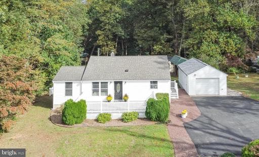 753 Gilbert Rd, Aberdeen, MD 21001-1106, United States - Photo 1