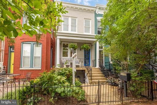 647 A STREET - Photo 1
