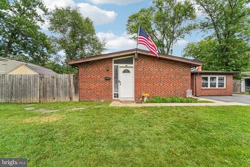 1203 CATHEDRAL DRIVE - Photo 1