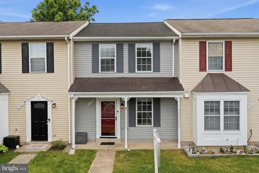 7779 GATESHEAD LANE - Photo 1