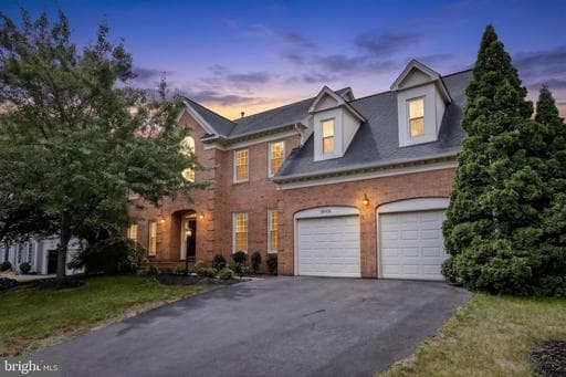 43478 GOLDEN MEADOW CIRCLE