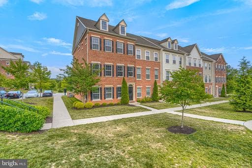 9240 Garrettson Cir, Perry Hall, MD 21128-8838, United States - Photo 1