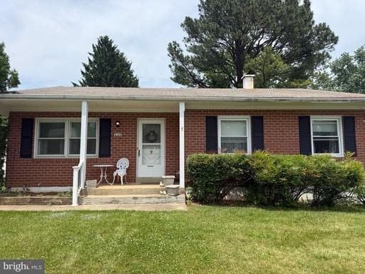 228 NORTHWAY ROAD - Photo 1
