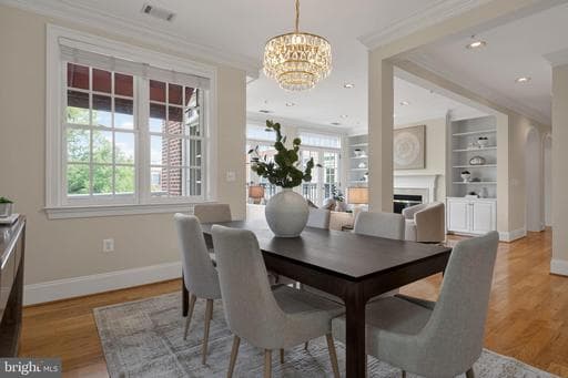 635 FIRST STREET 405 - Photo 1