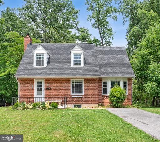 912 ADANA ROAD - Photo 1