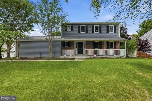 1300 BAYSHIRE LANE - Photo 1