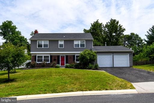 3309 MORELAND PLACE