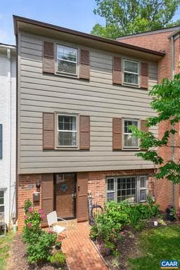 15 GEORGETOWN GREEN,CHARLOTTESVILLE,VA,22901,ALBEMARLE