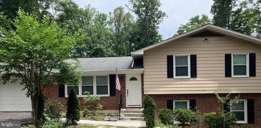 1308 WASHINGTON DRIVE - Photo 1