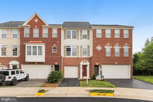 41758 CYNTHIA TERRACE - Photo 1