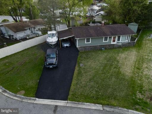 13606 ALEXIS COURT - Photo 1